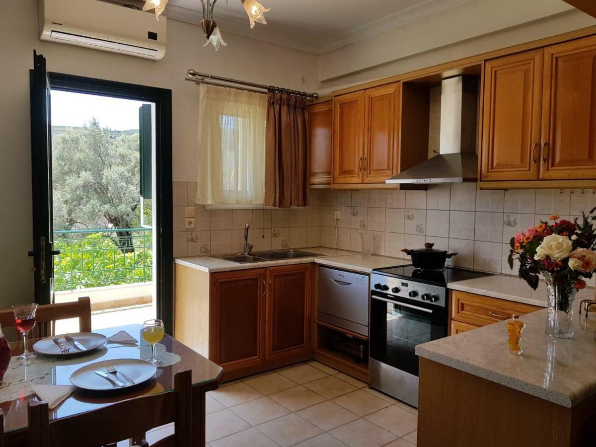 Dionysia Rooms Лефкада Экстерьер фото